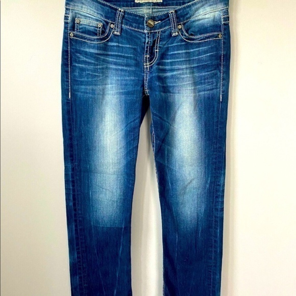 BKE SABRINA Woman’s Jeans Size 26 Cropped Whisking & Fading